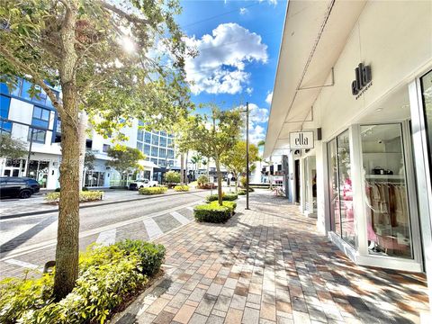 3530 NW 83 Doral FL 33122