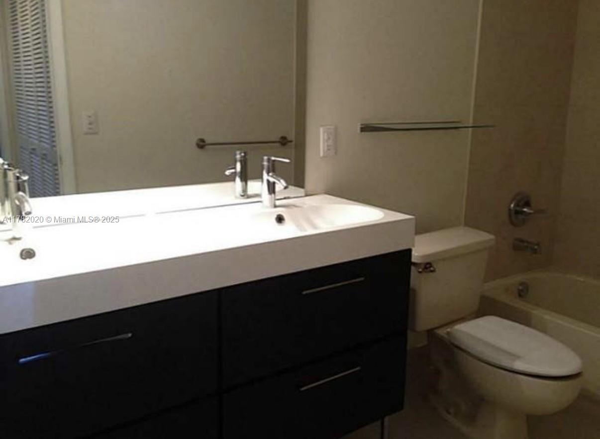 LAS VISTAS AT DORAL CONDO - Residential Lease