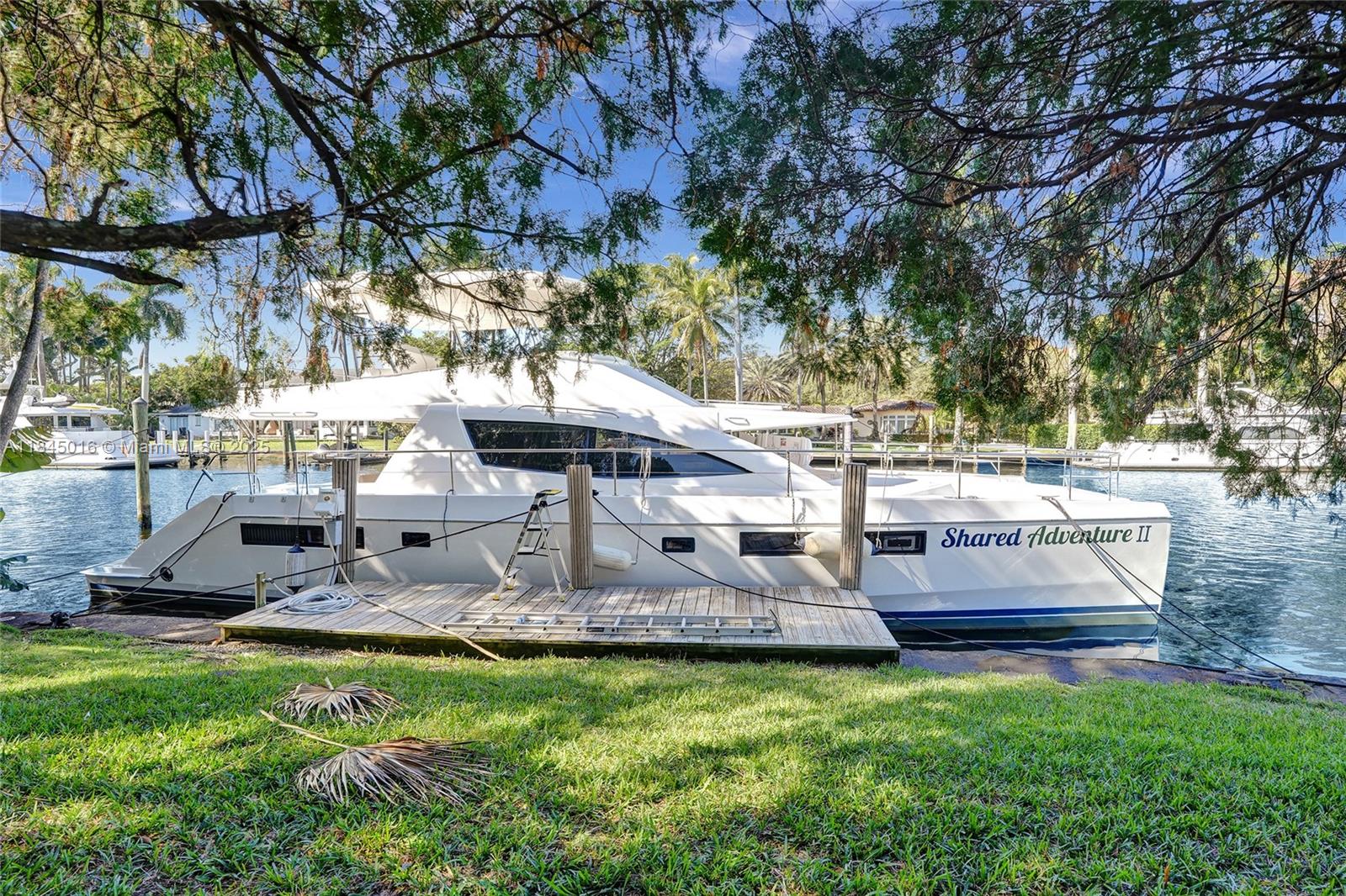 SOUTH NEW RIVER ISLES SEC - Residential