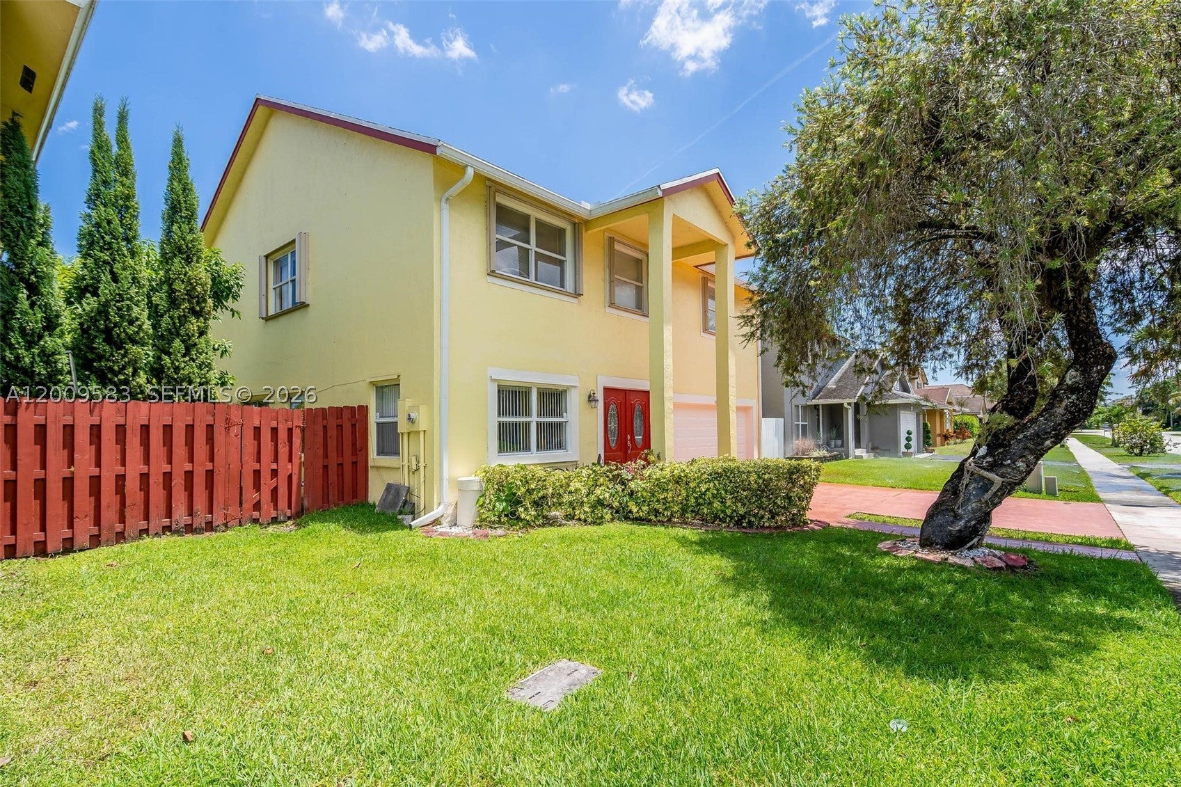 1001 SW 100th Ter
