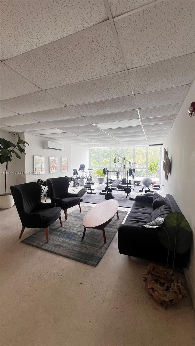 1750 JAMES APARTMENTS CON - Residential Lease