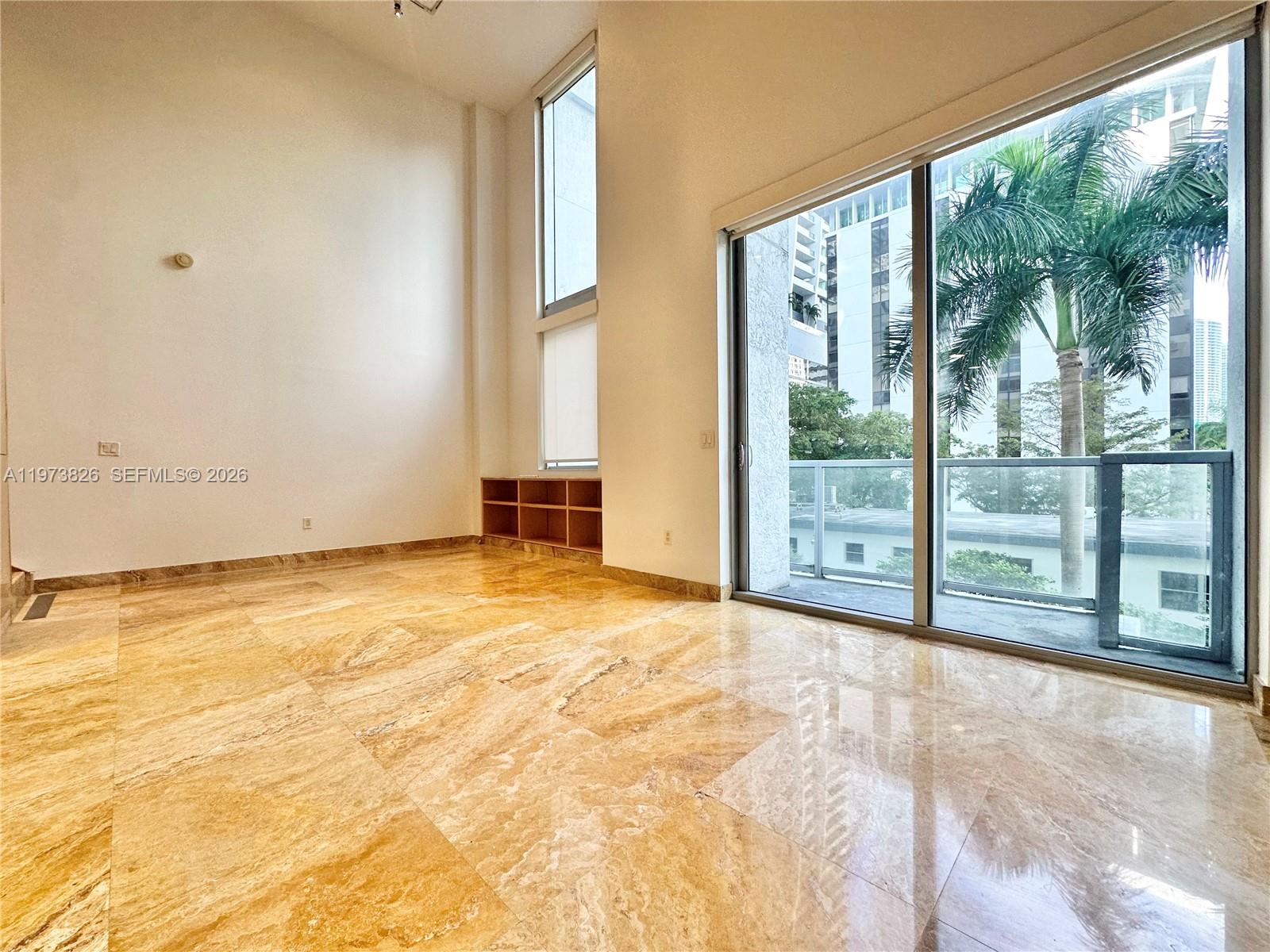 1060 Brickell Ave 201