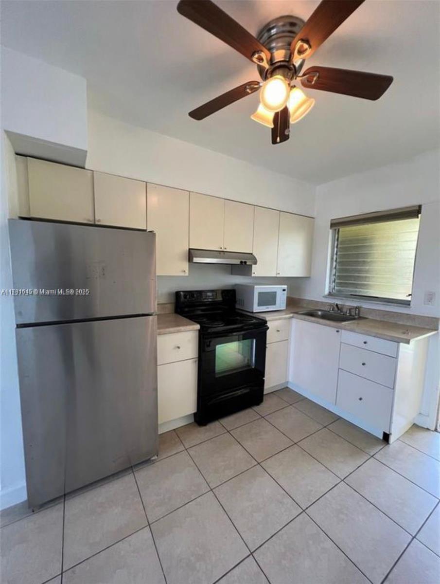 851 Meridian Ave 42