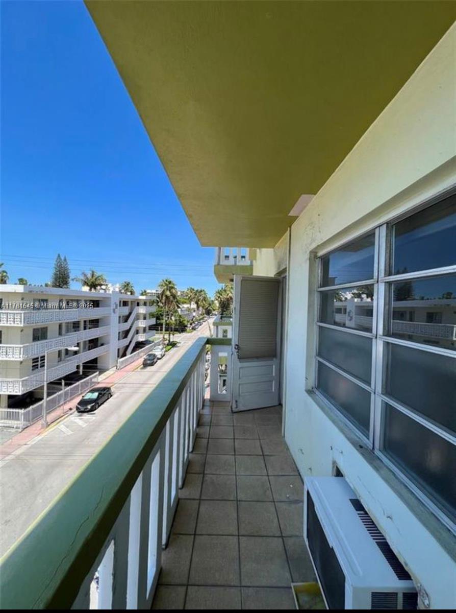 851 Meridian Ave 42