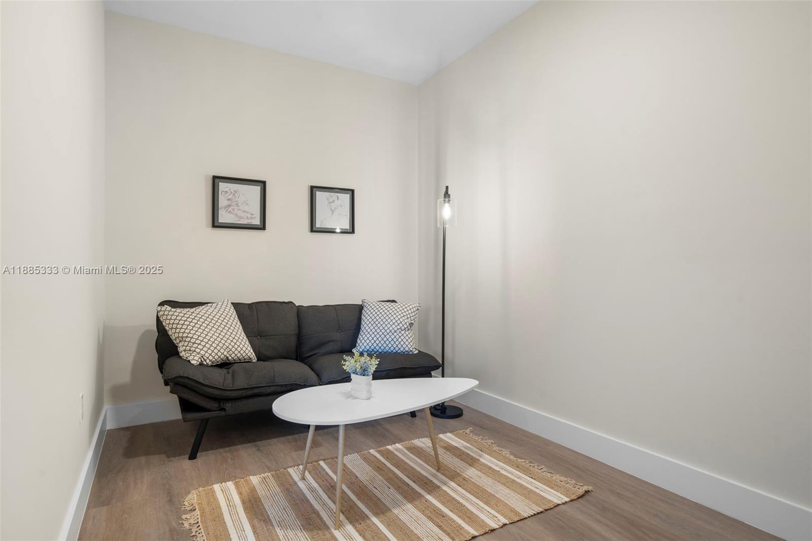 AESTHETIC APARTMENTS CONDO - Residential