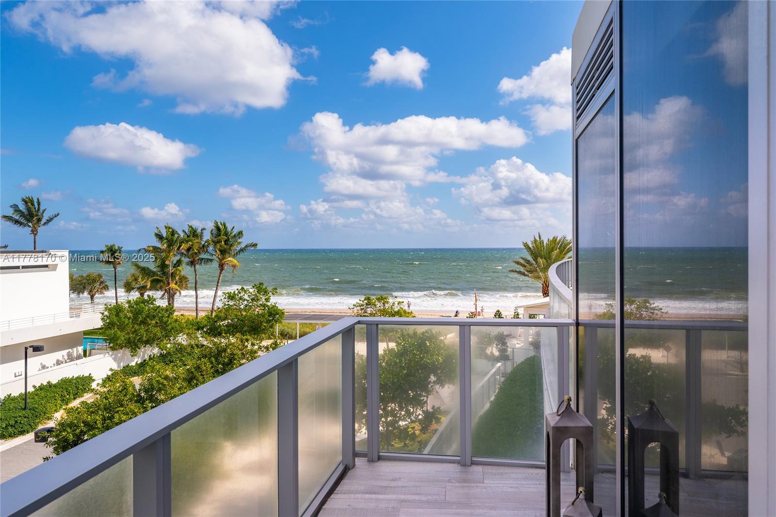 AUBERGE BEACH RESIDENCES - Residential