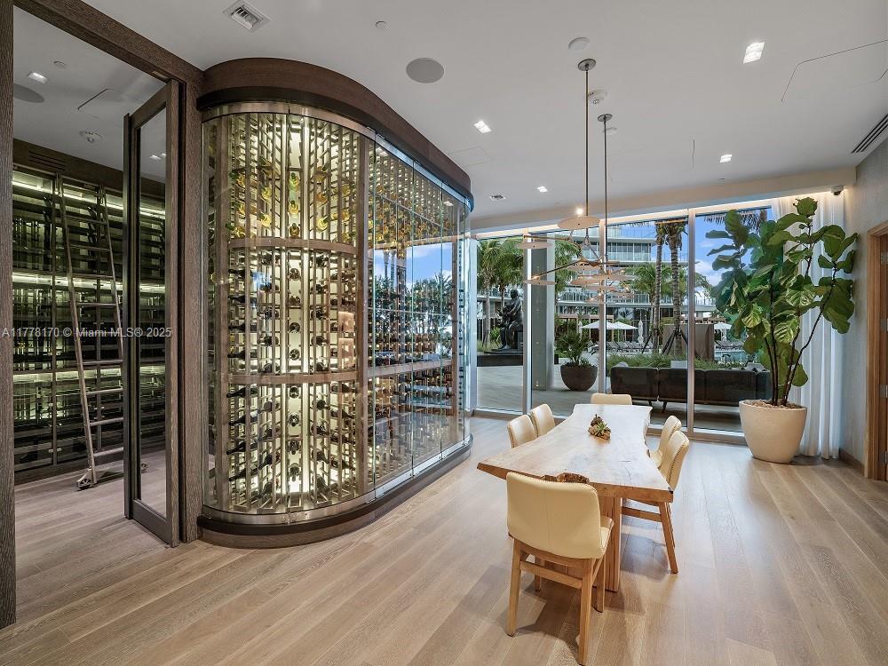 AUBERGE BEACH RESIDENCES - Residential