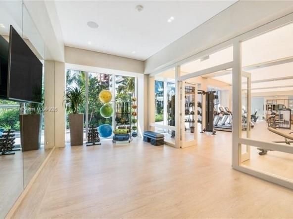 AUBERGE BEACH RESIDENCES - Residential