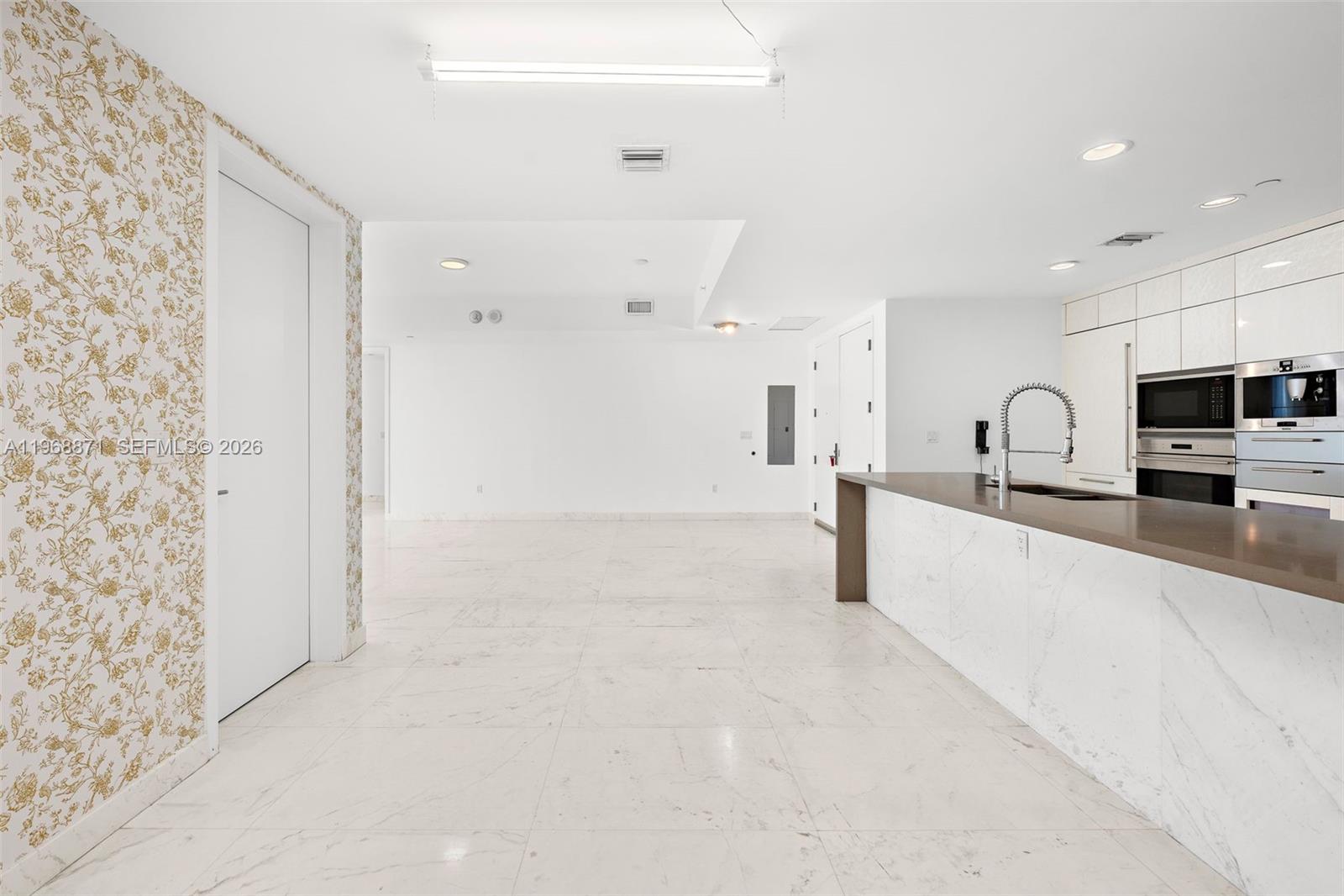 CHATEAU BEACH CONDO - Residential