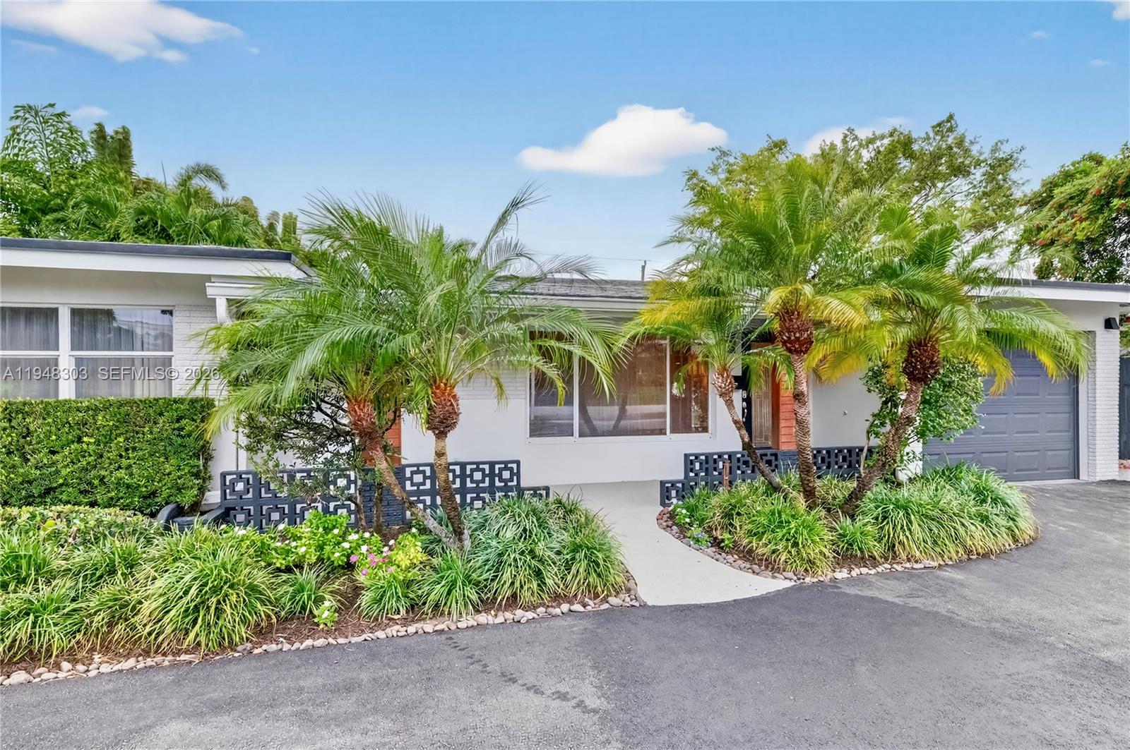 Floranada Ridge Sec A 30- - Residential