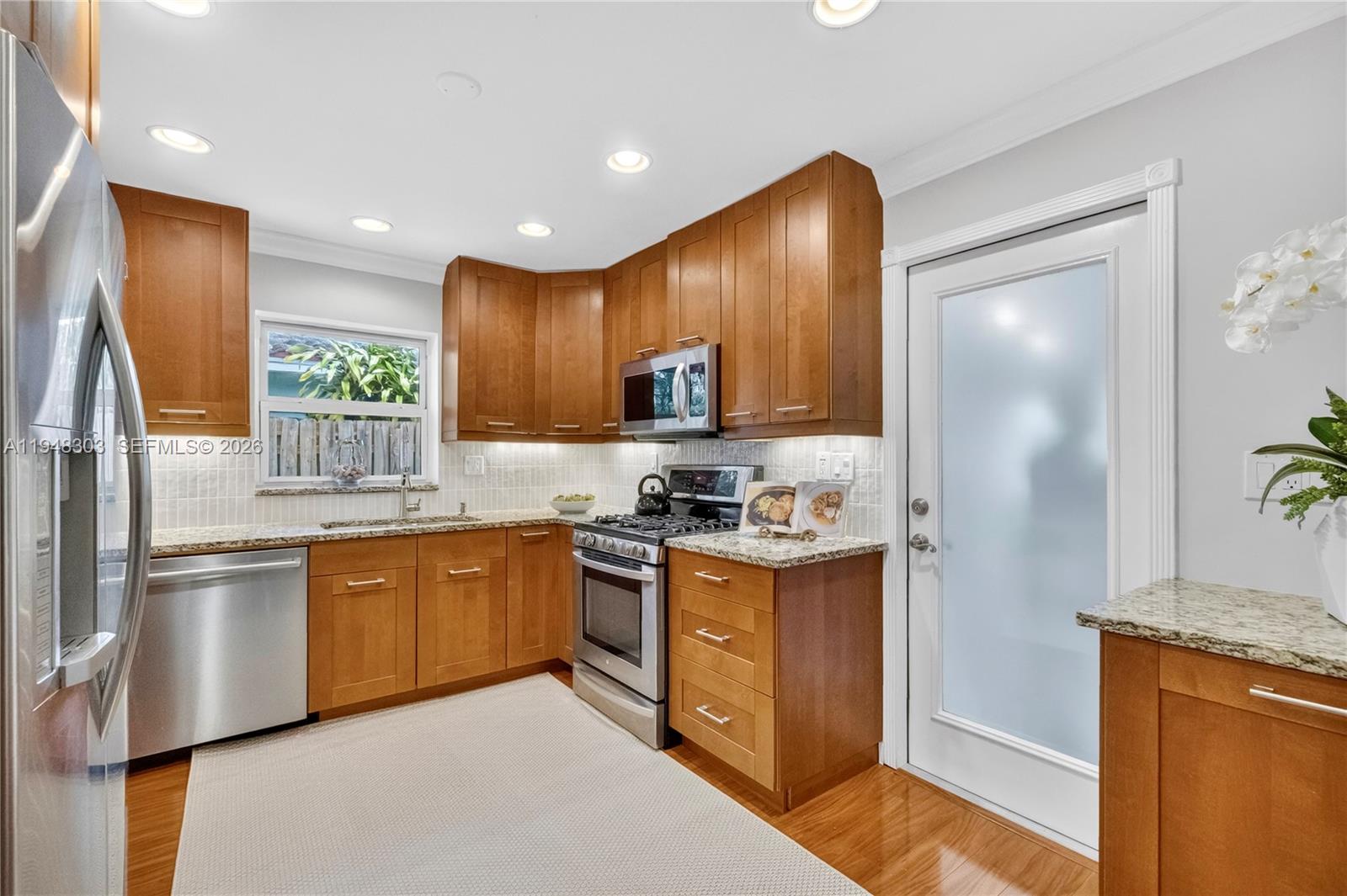 Floranada Ridge Sec A 30- - Residential