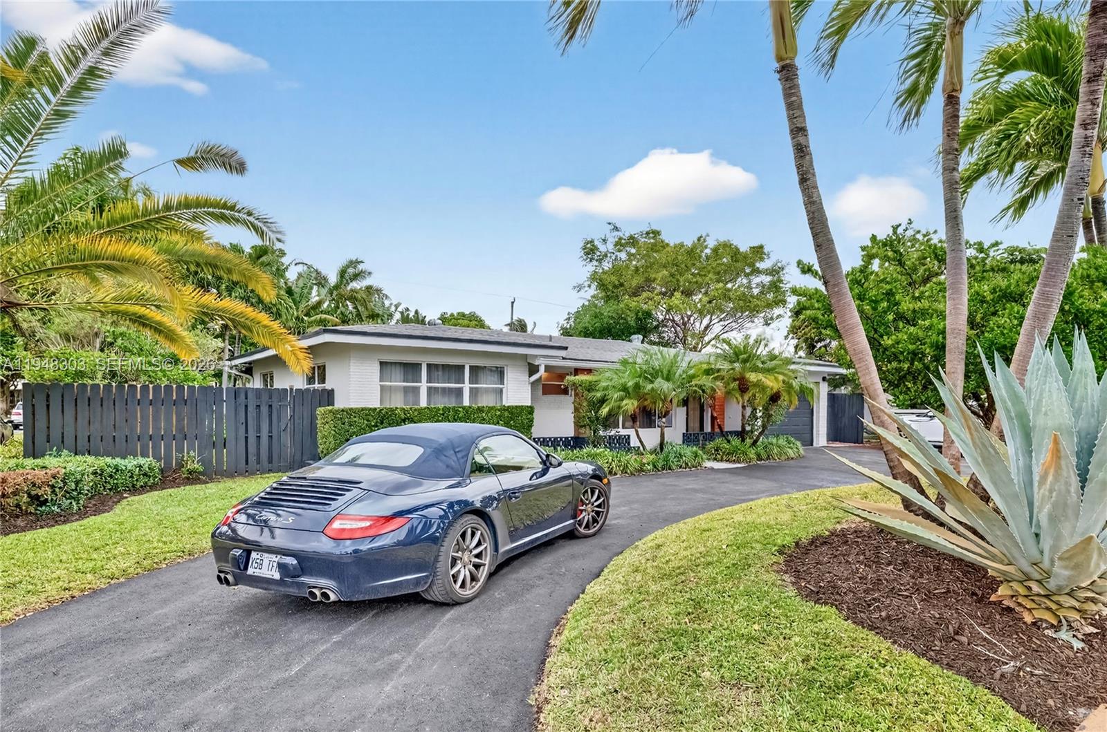 Floranada Ridge Sec A 30- - Residential