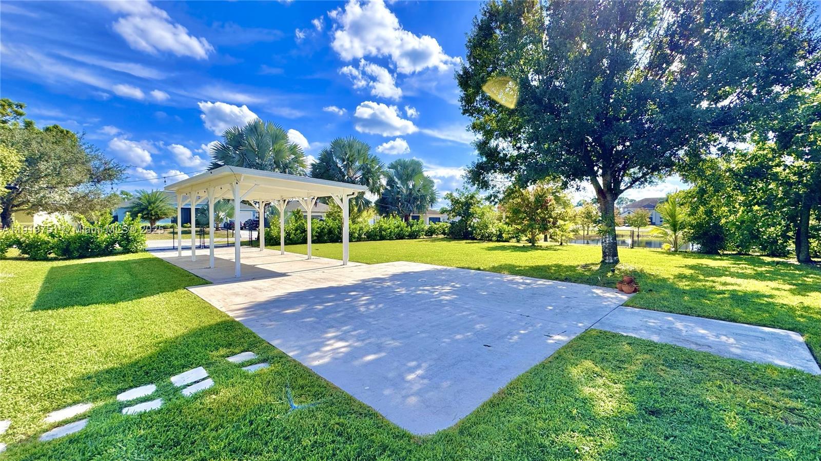 PORT ST LUCIE SECTION 33 - Residential