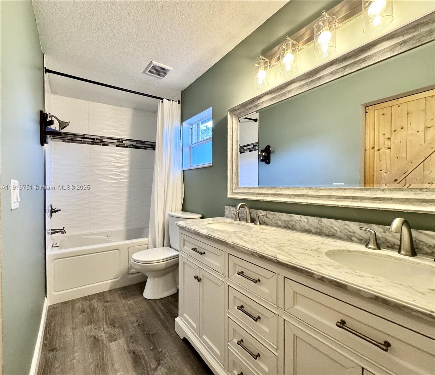 PORT ST LUCIE SECTION 33 - Residential