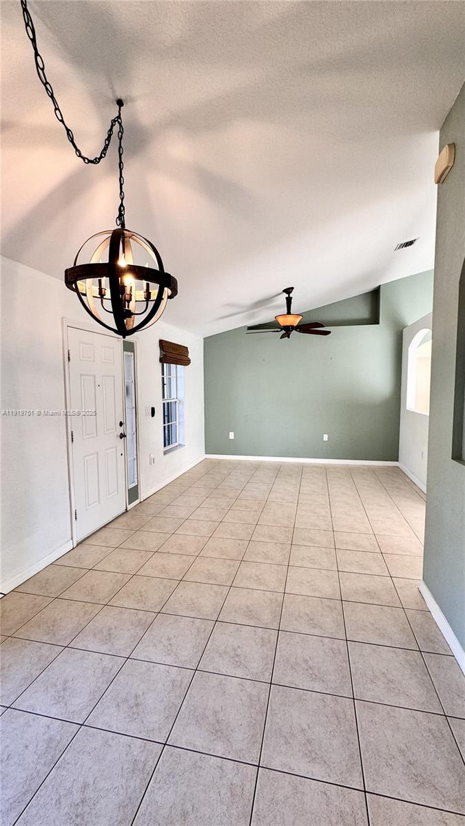 PORT ST LUCIE SECTION 33 - Residential