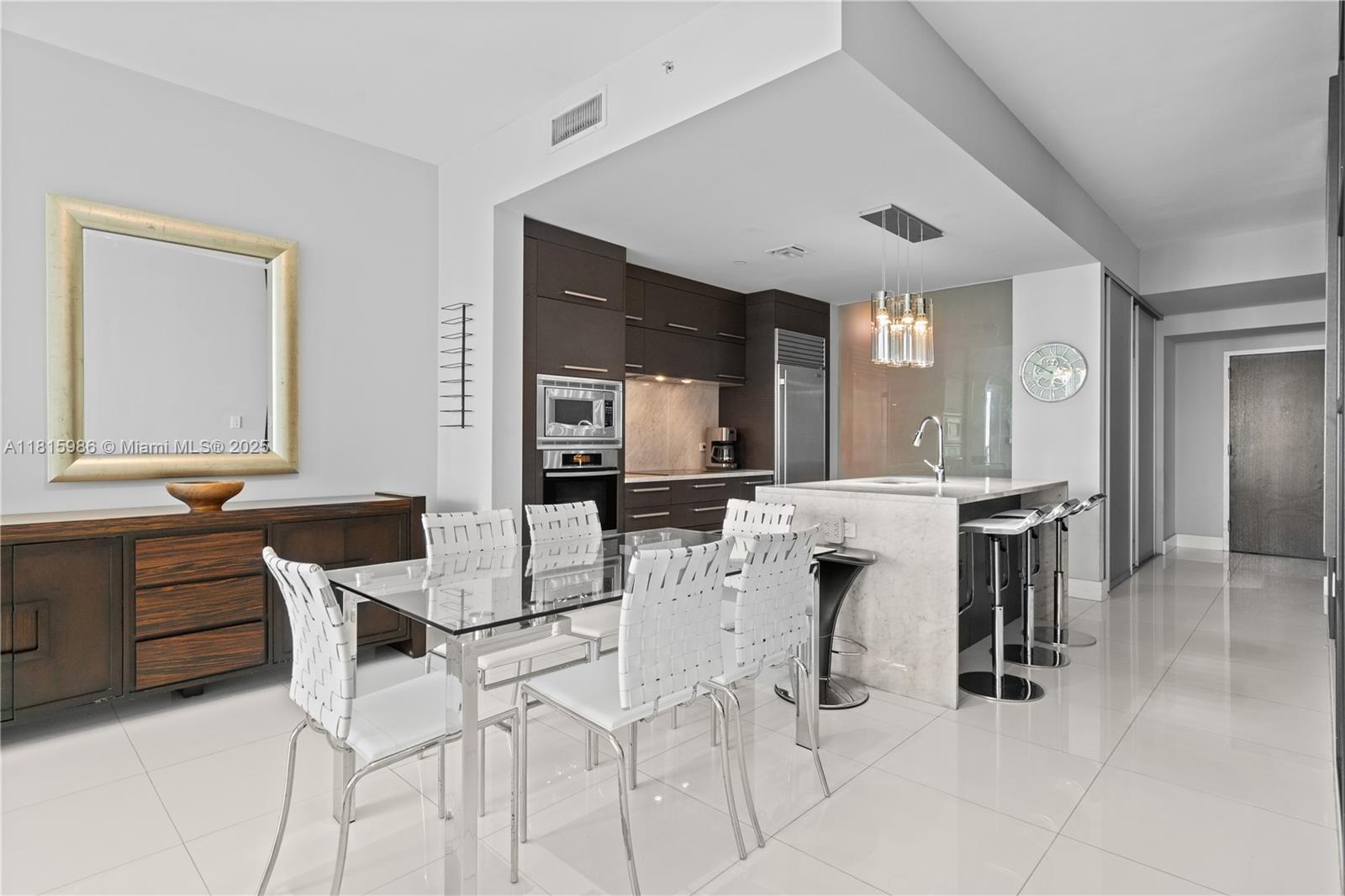 900 BISCAYNE BAY CONDO - Residential Lease