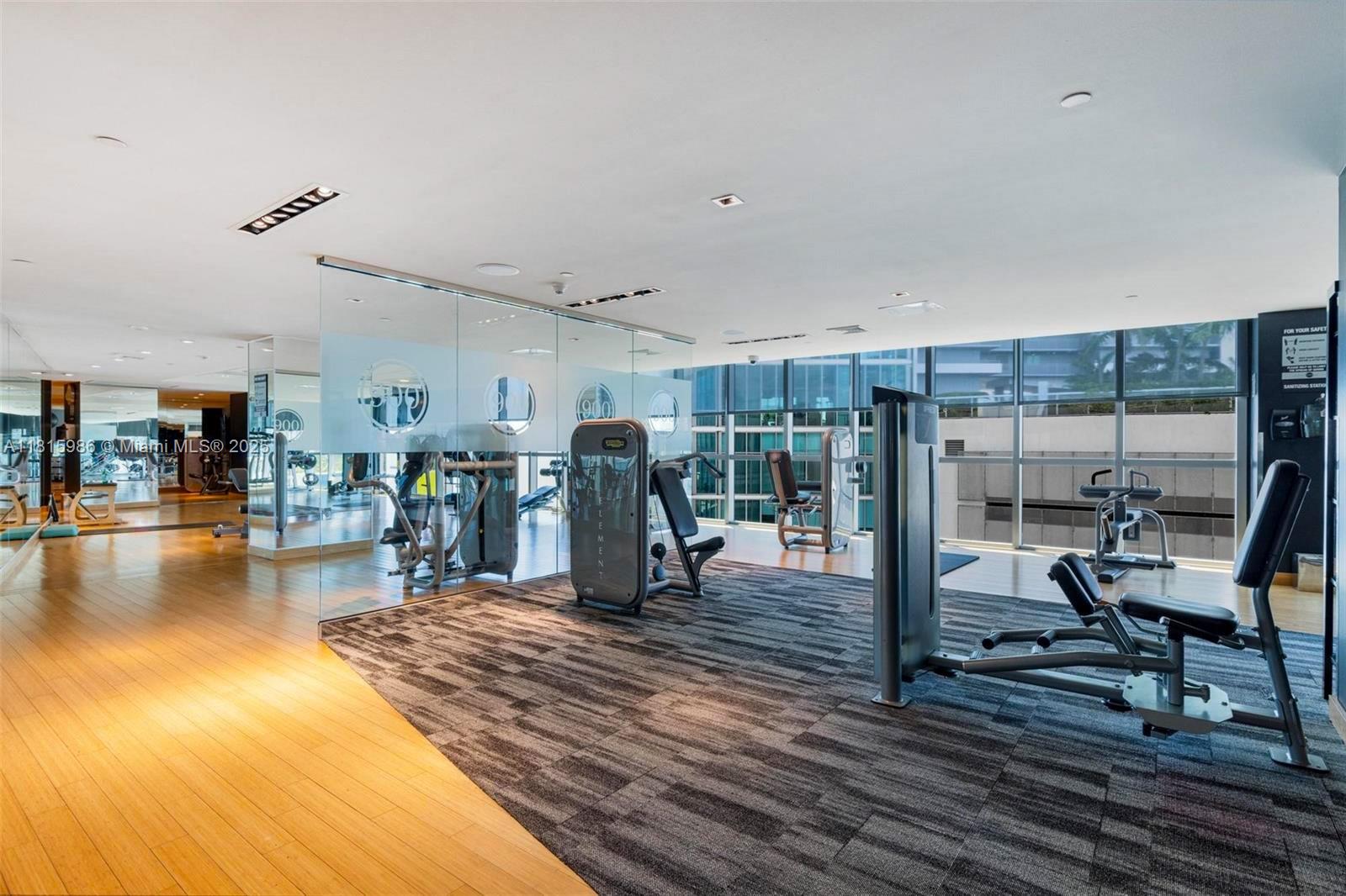 900 BISCAYNE BAY CONDO - Residential Lease