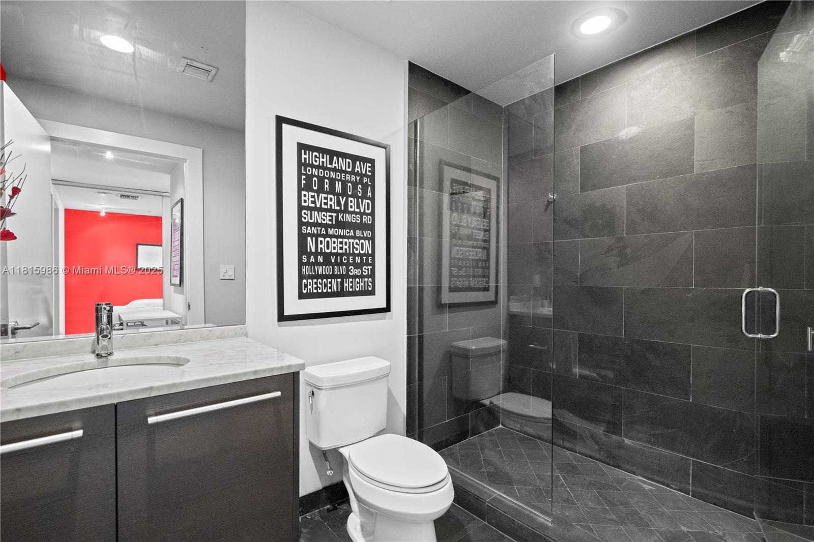 900 BISCAYNE BAY CONDO - Residential Lease