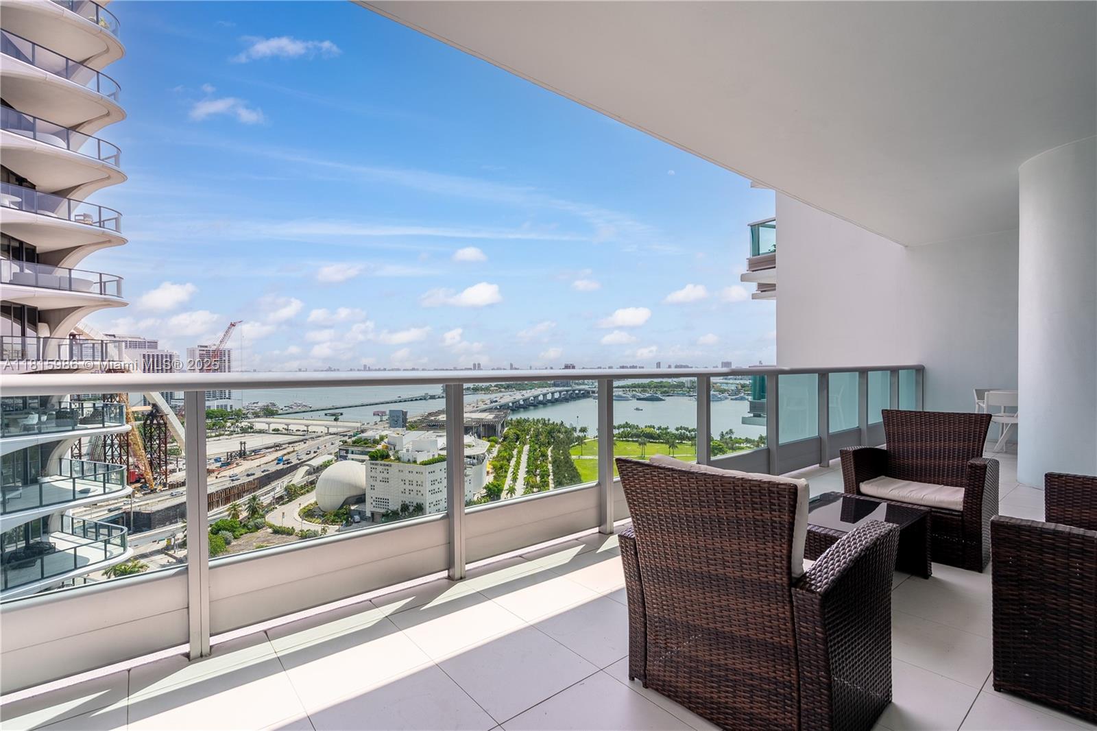 900 BISCAYNE BAY CONDO - Residential Lease