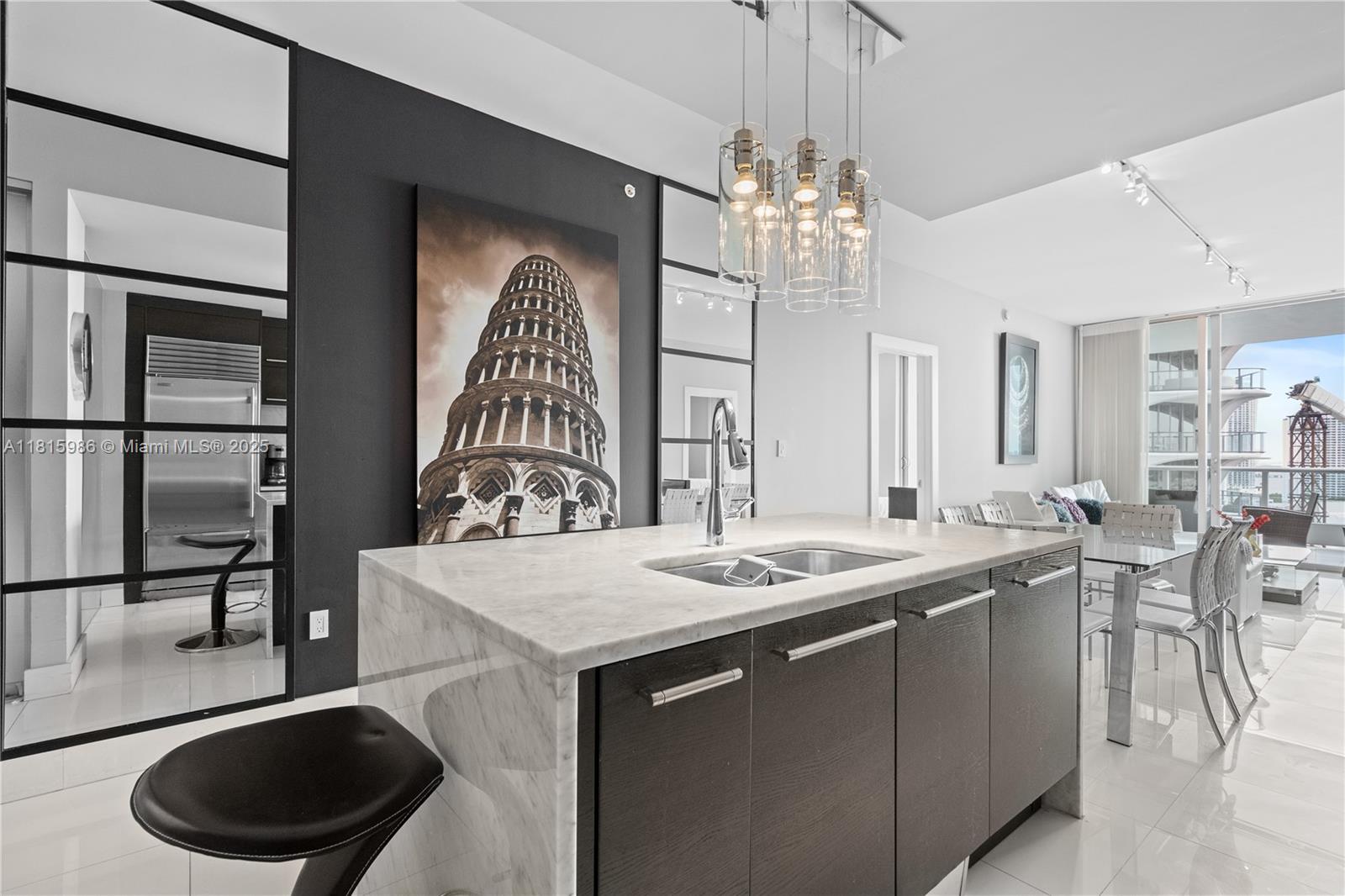 900 BISCAYNE BAY CONDO - Residential Lease