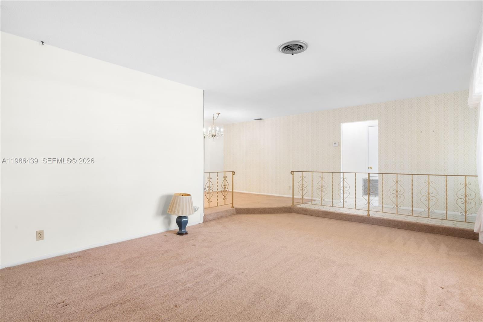 OAKLAND HILLS 5 SEC - Residential