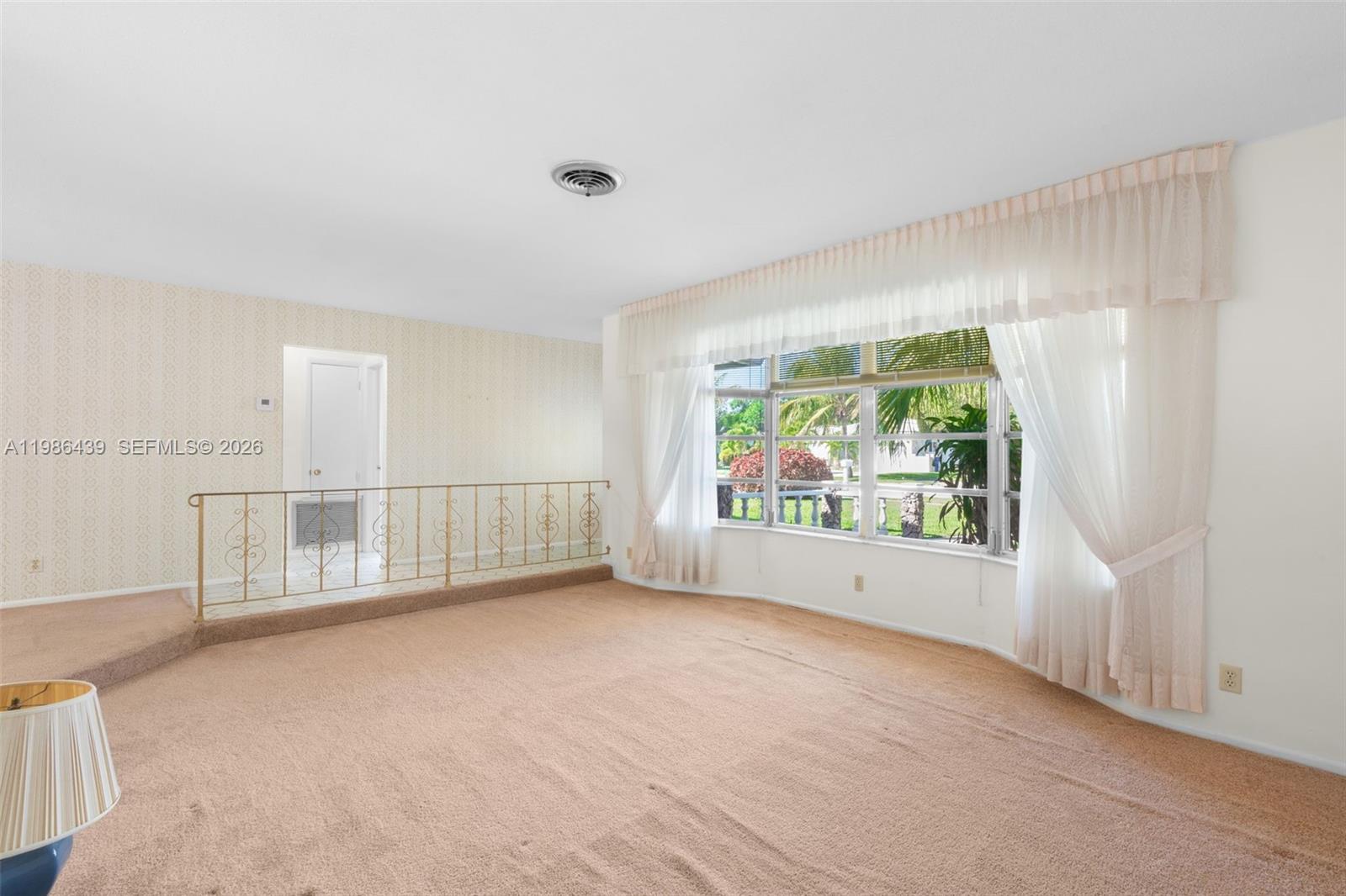 OAKLAND HILLS 5 SEC - Residential