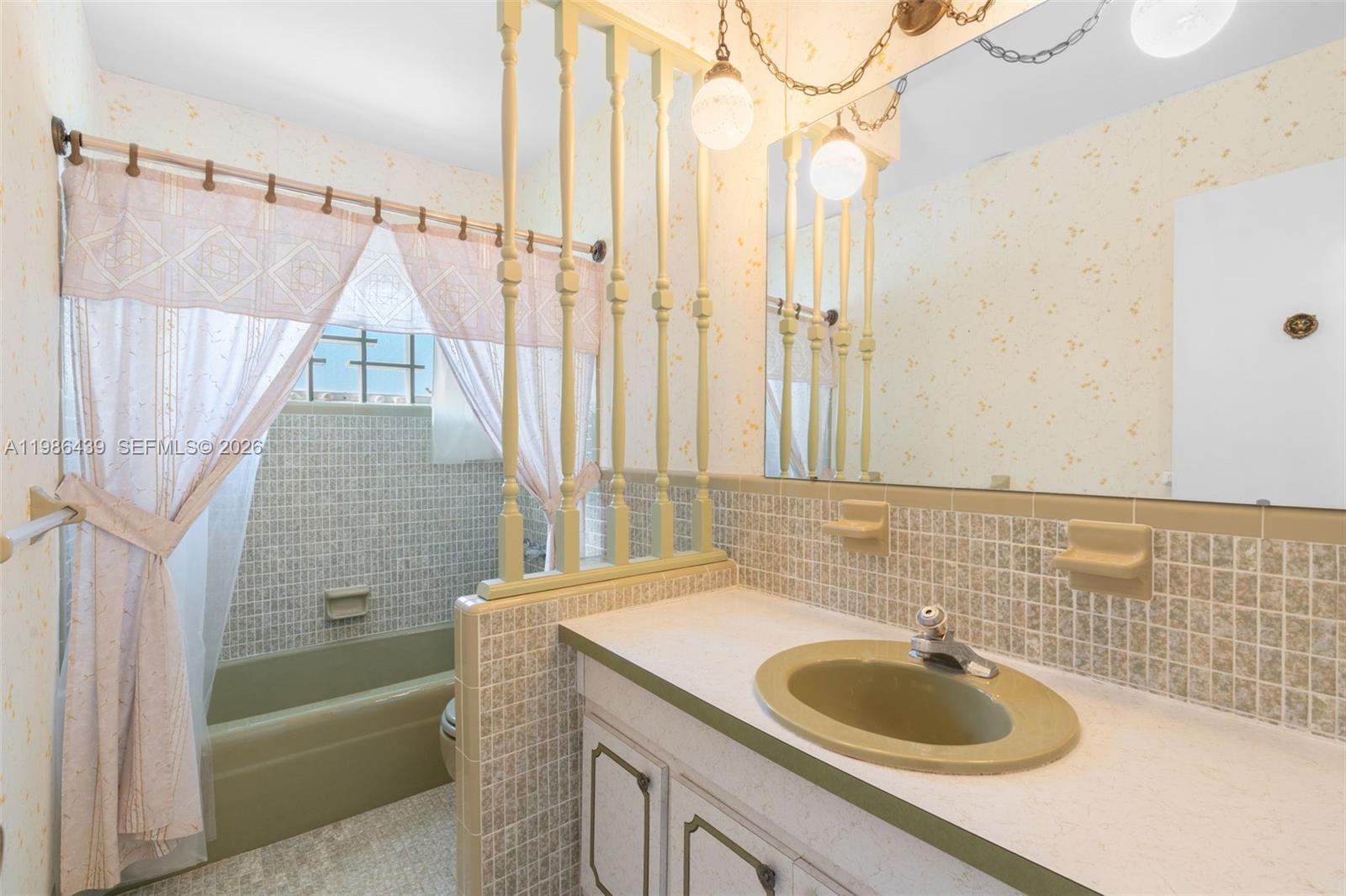 OAKLAND HILLS 5 SEC - Residential