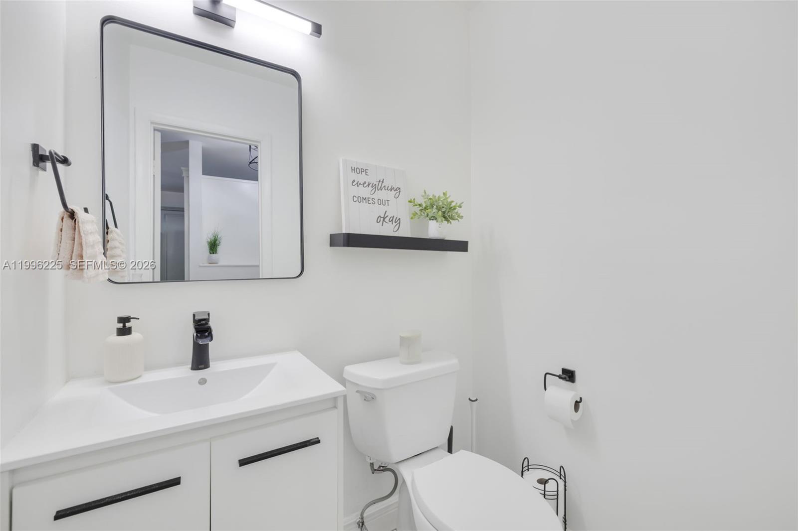 LOVINS TOWNHOUSES CONDO - Residential