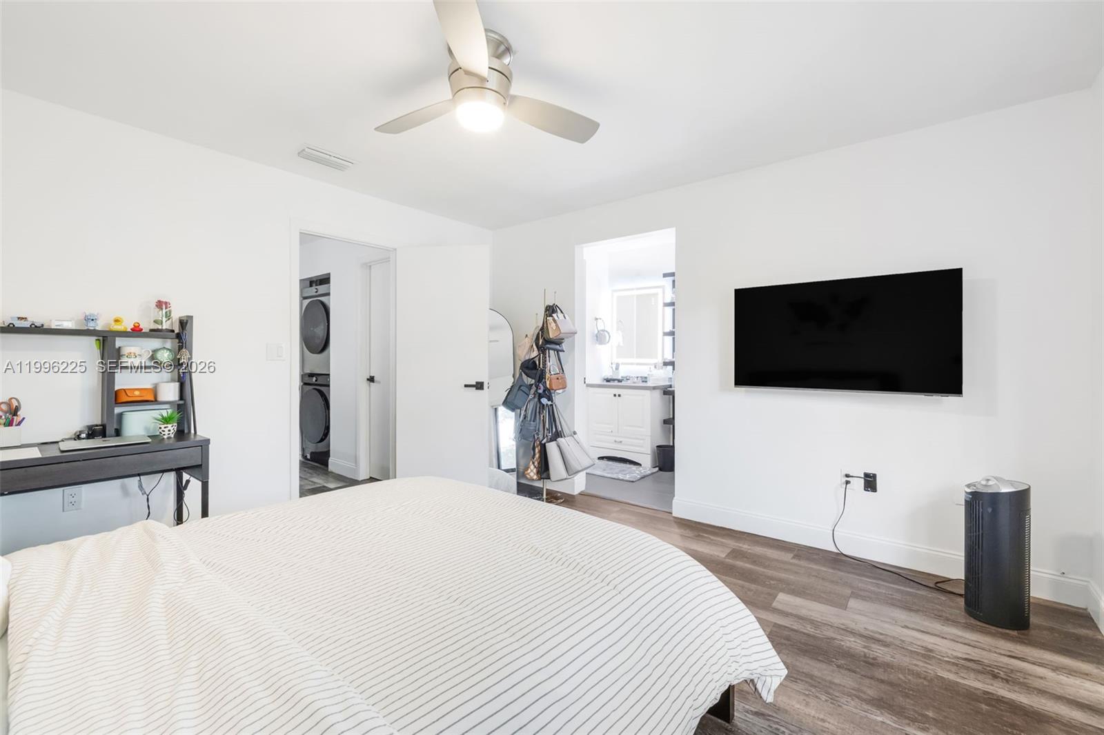 LOVINS TOWNHOUSES CONDO - Residential