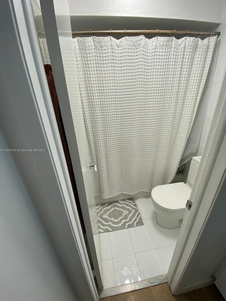 INDIAN SUMMER VILG CONDO - Residential