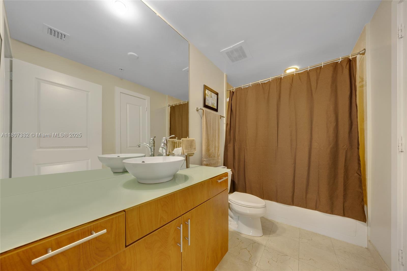 STRADA 315 CONDO - Residential Lease