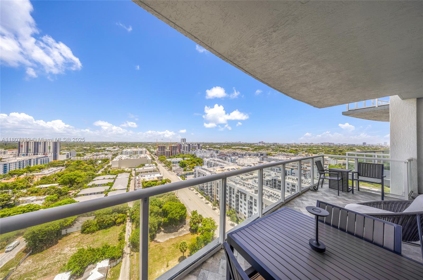 Rental Property at 315 Ne 3rd Ave 1809, Fort Lauderdale, Broward County, Florida - Bedrooms: 1 
Bathrooms: 2  - $2,500 MO.