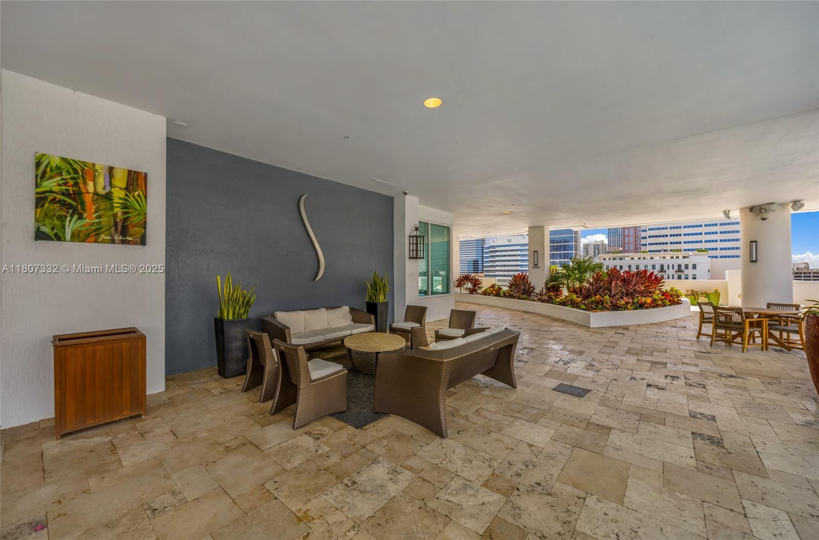 STRADA 315 CONDO - Residential Lease