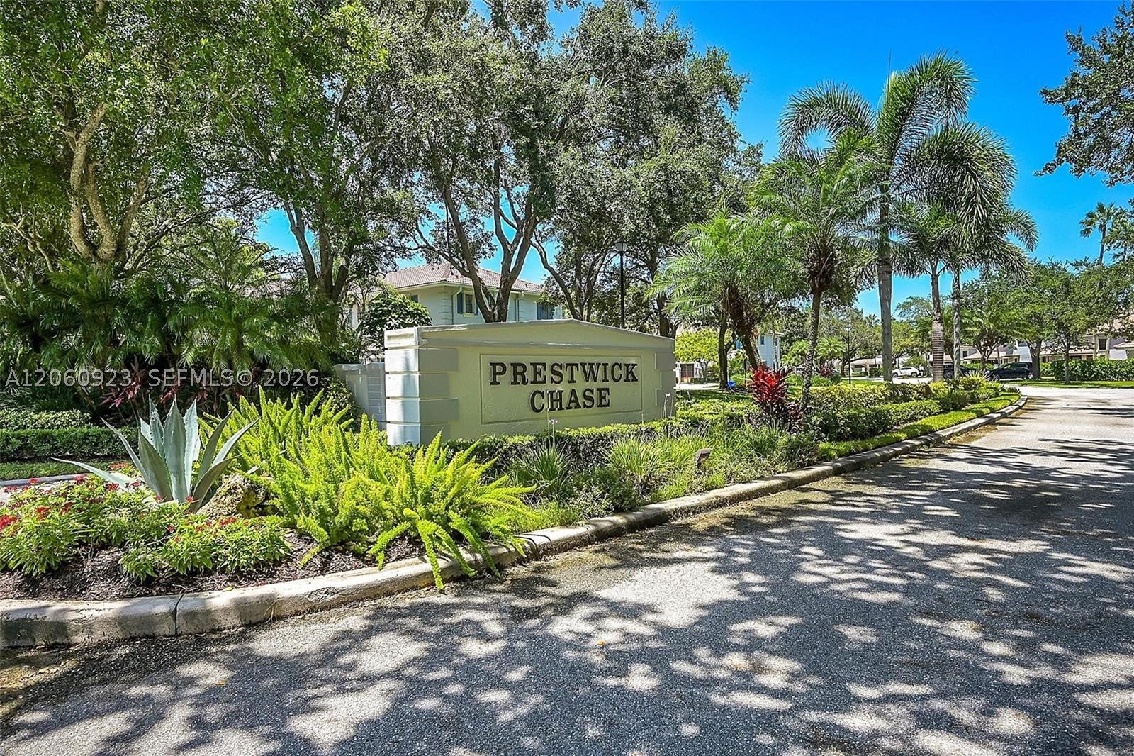 362 Prestwick Cir 3, Palm Beach Gardens FL 33418