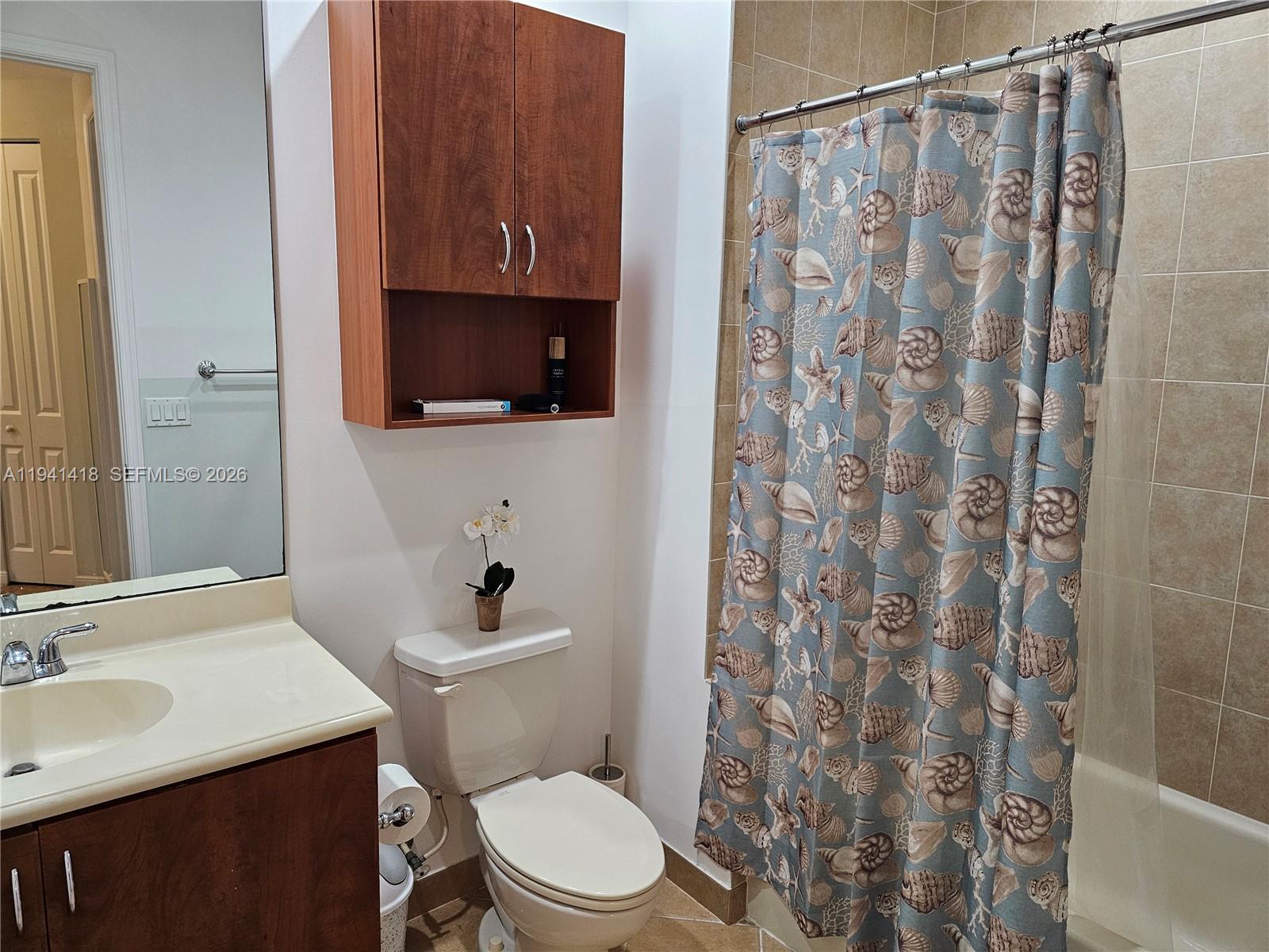 VILLA CARRARA CONDO - Residential Lease