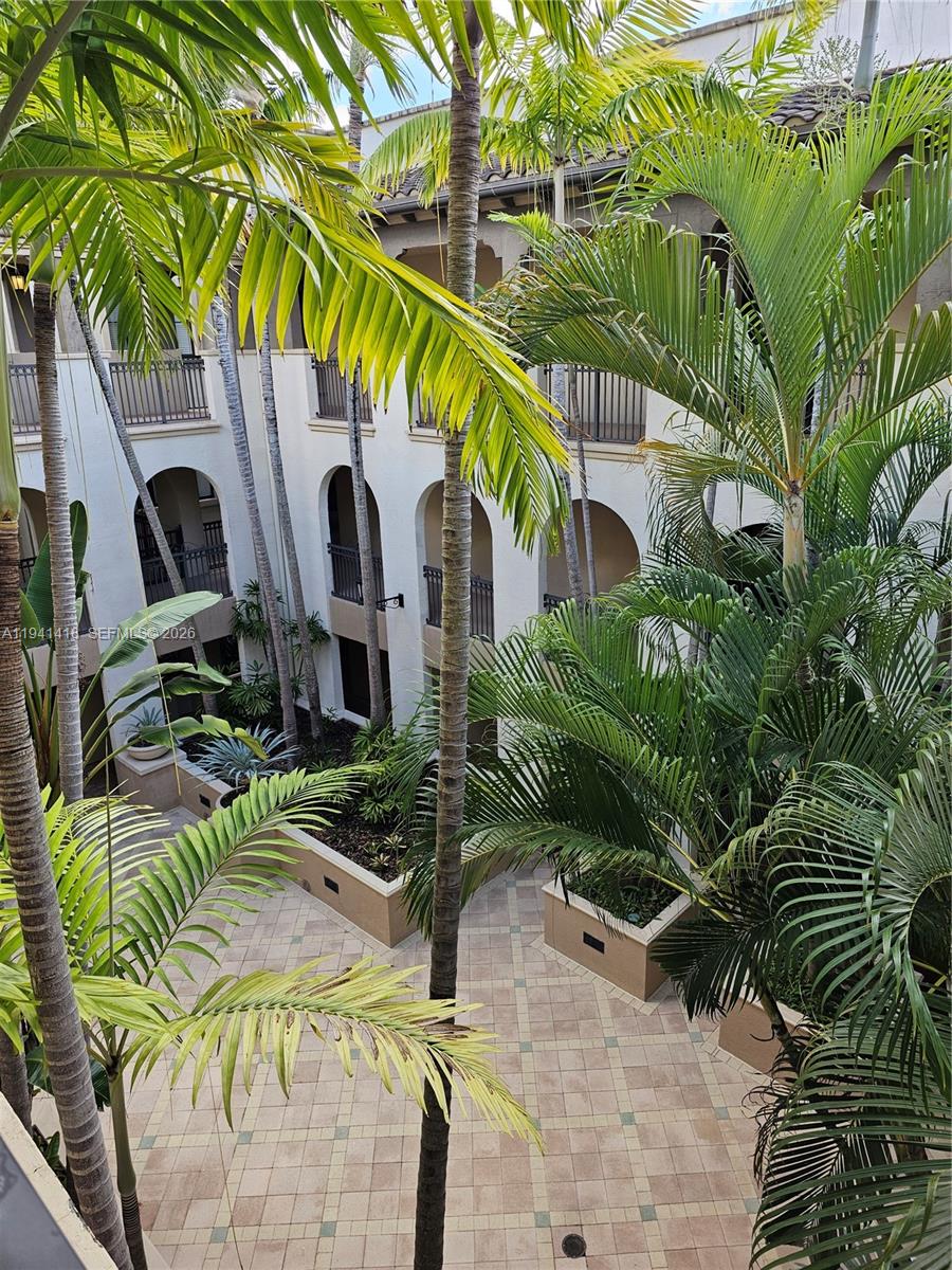 VILLA CARRARA CONDO - Residential Lease