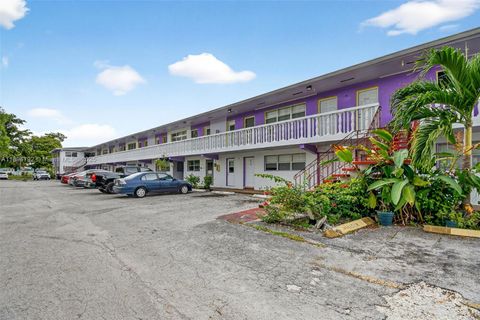 245 NE 191st St 3022 Miami FL 33179