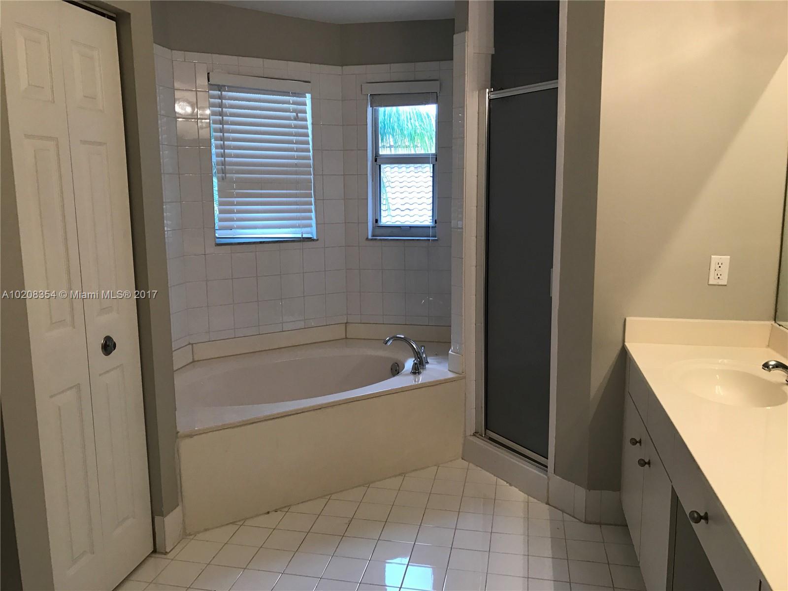 The Grove Comm Center - Residential Lease