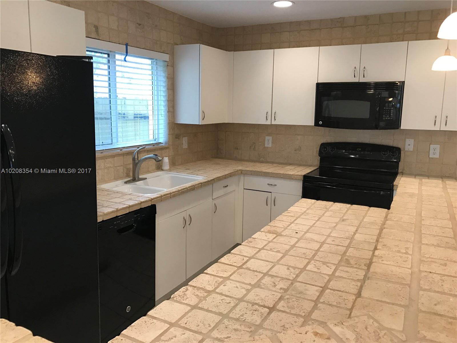 The Grove Comm Center - Residential Lease