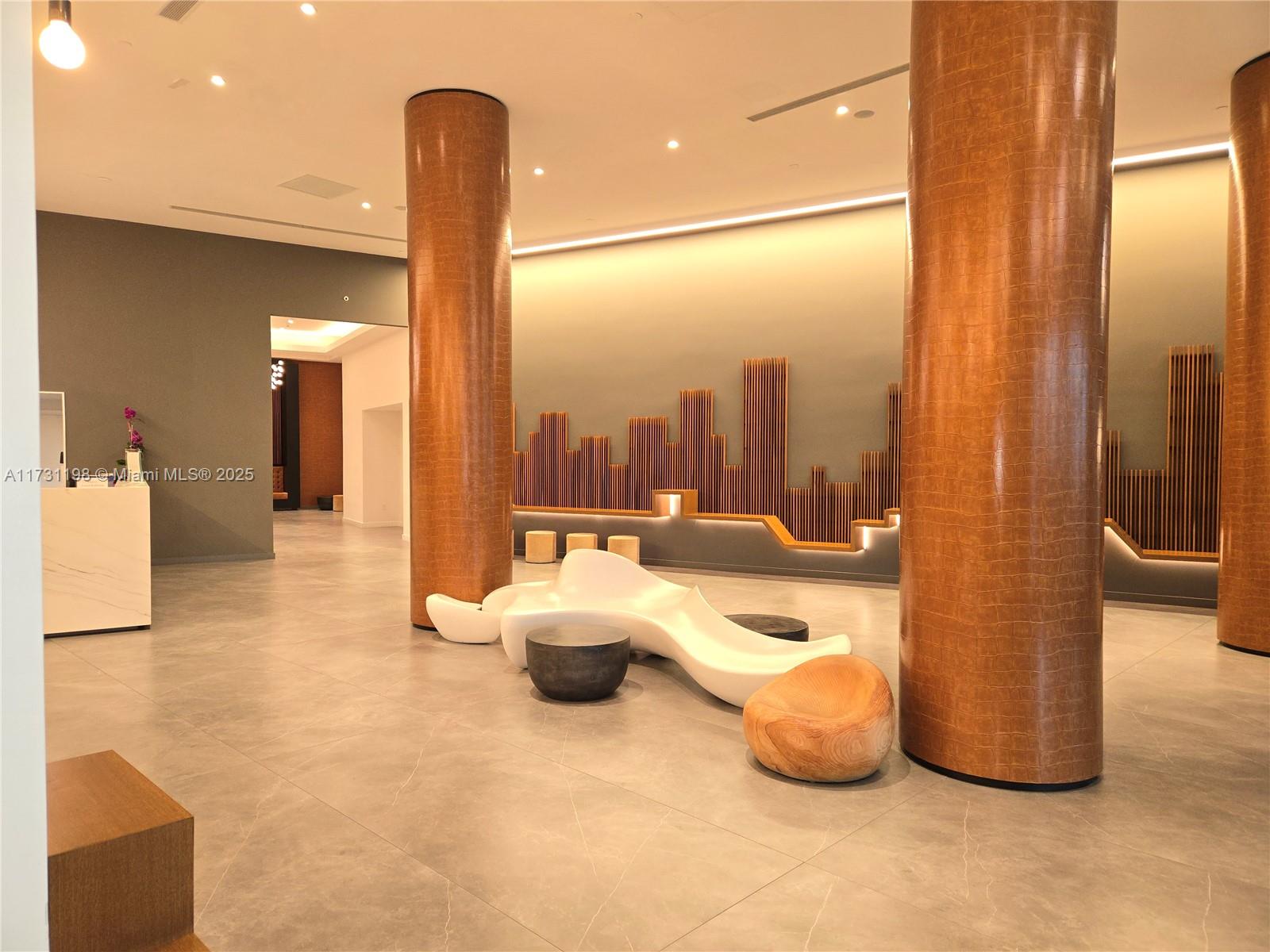 WIND CONDO - Residential Lease