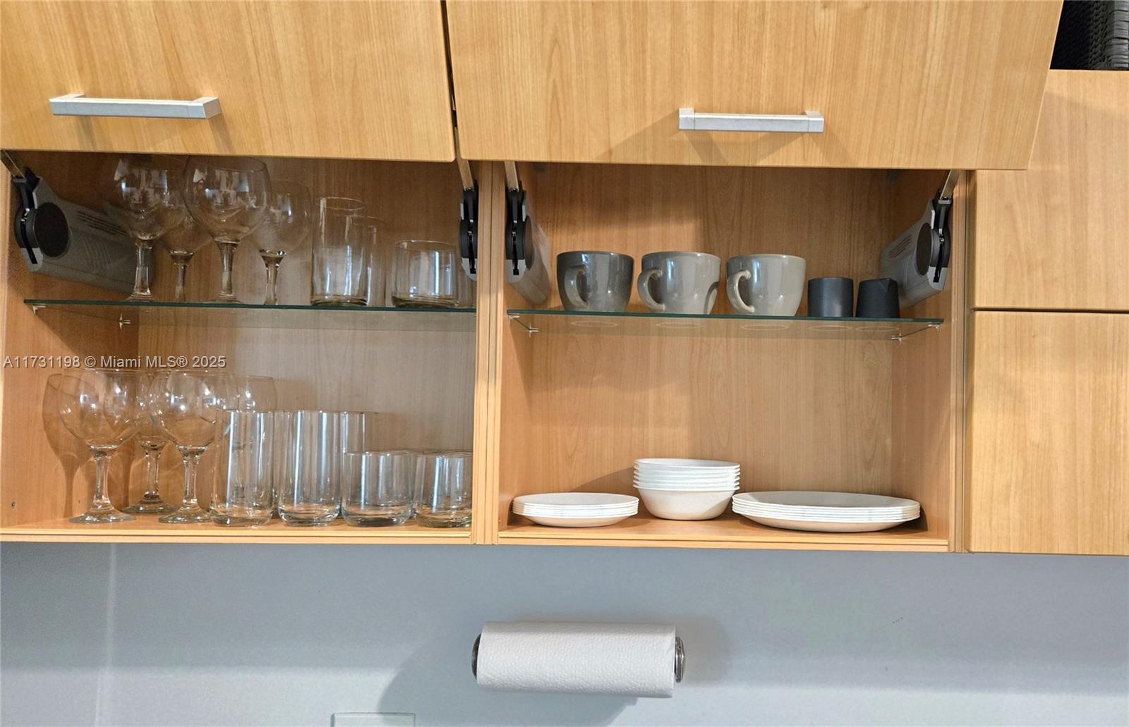 WIND CONDO - Residential Lease