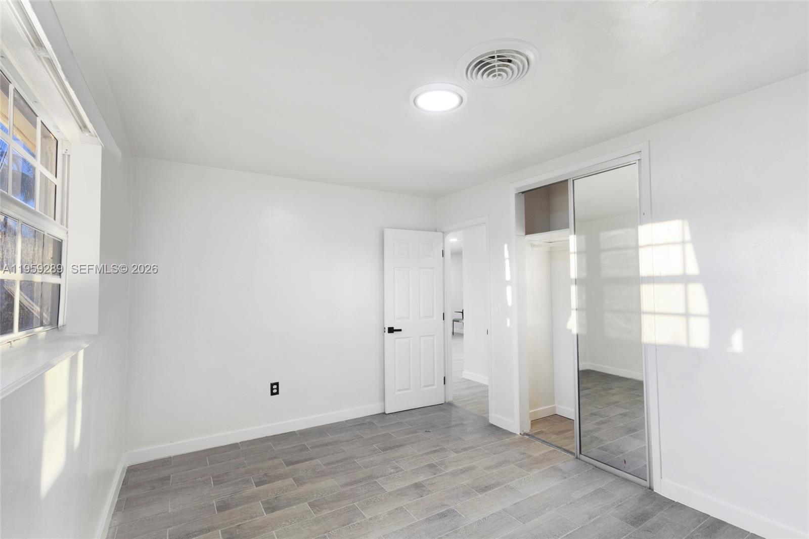 MIRAMAR SEC 6 - Residential