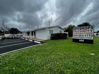 Prime central Broward location just east of I-95. Ideal for retail. 2000 sq ft of usable space. Already has display cases installed which can be purchased separately. Flooring inside the building has been replaced recently and parking lot has been resurfaced recently. Building zoned TOC-W. Ample parking.