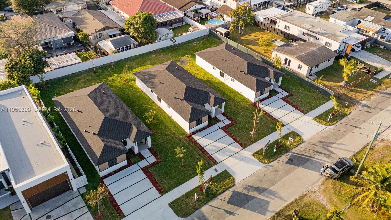 SILVER PALM PARK - Residential