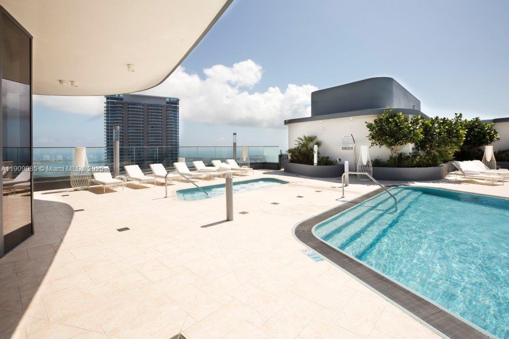 BRICKELL FLATIRON CONDO - Residential Lease