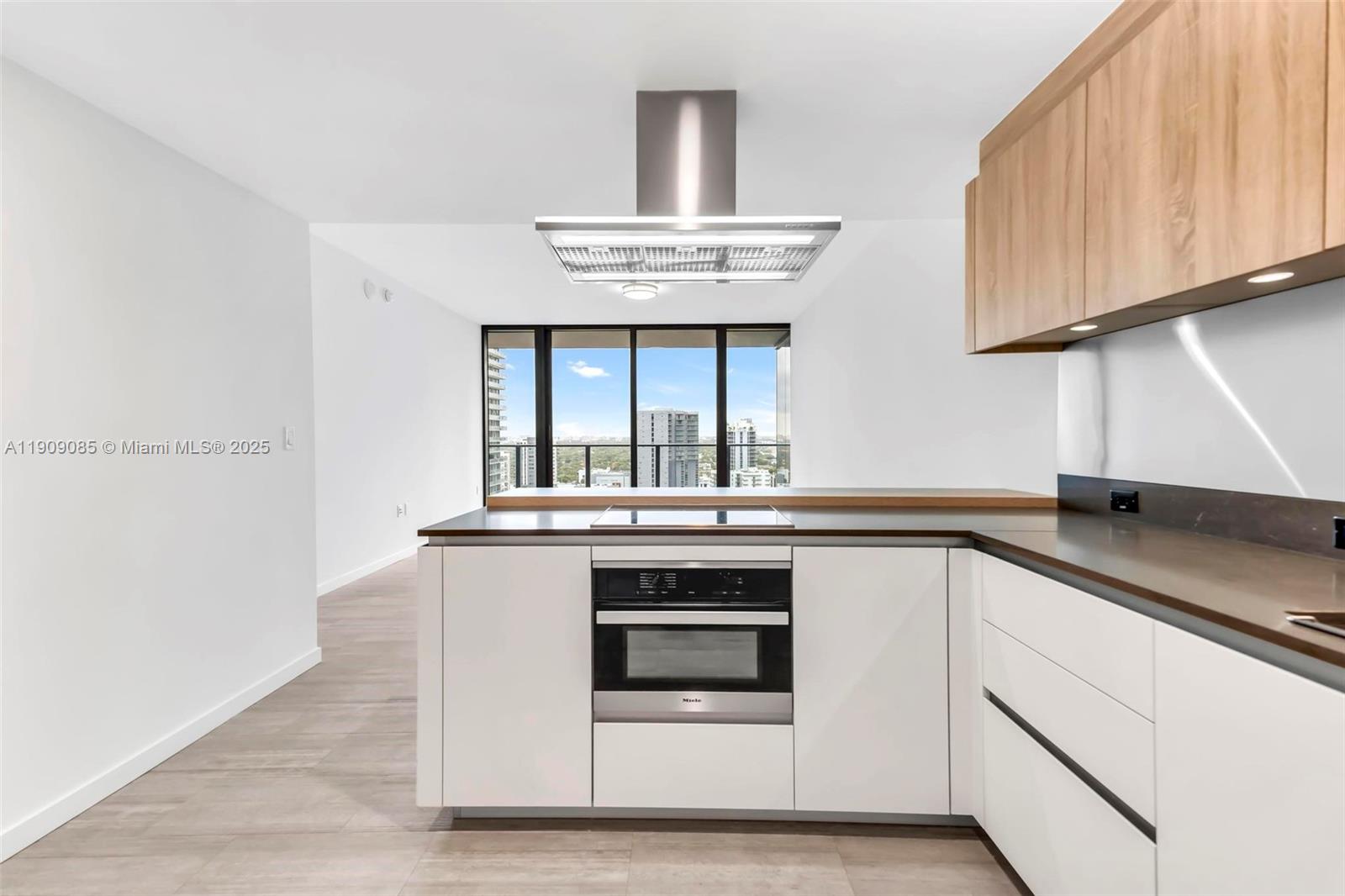 BRICKELL FLATIRON CONDO - Residential Lease