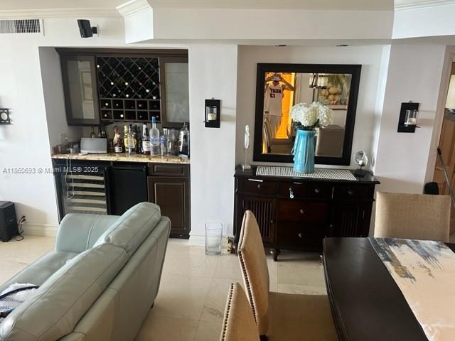 6767 Collins Ave 1107