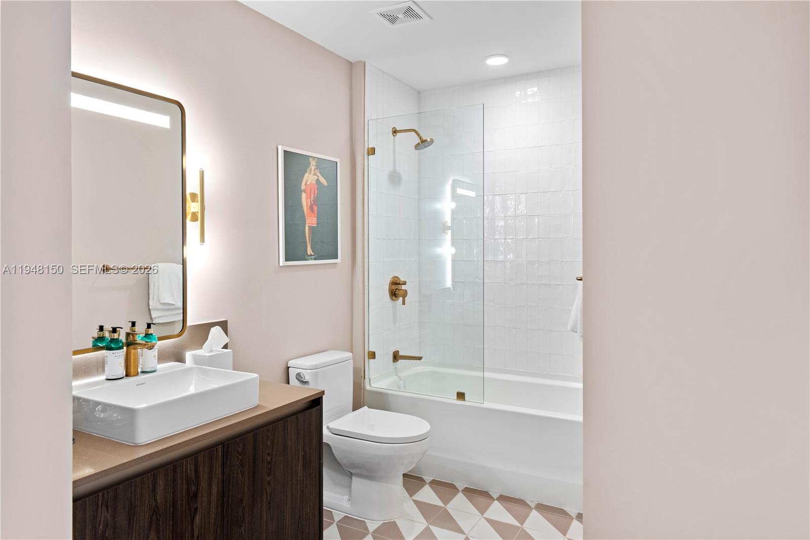 NATIVO CONDO GALE HOTEL - Residential