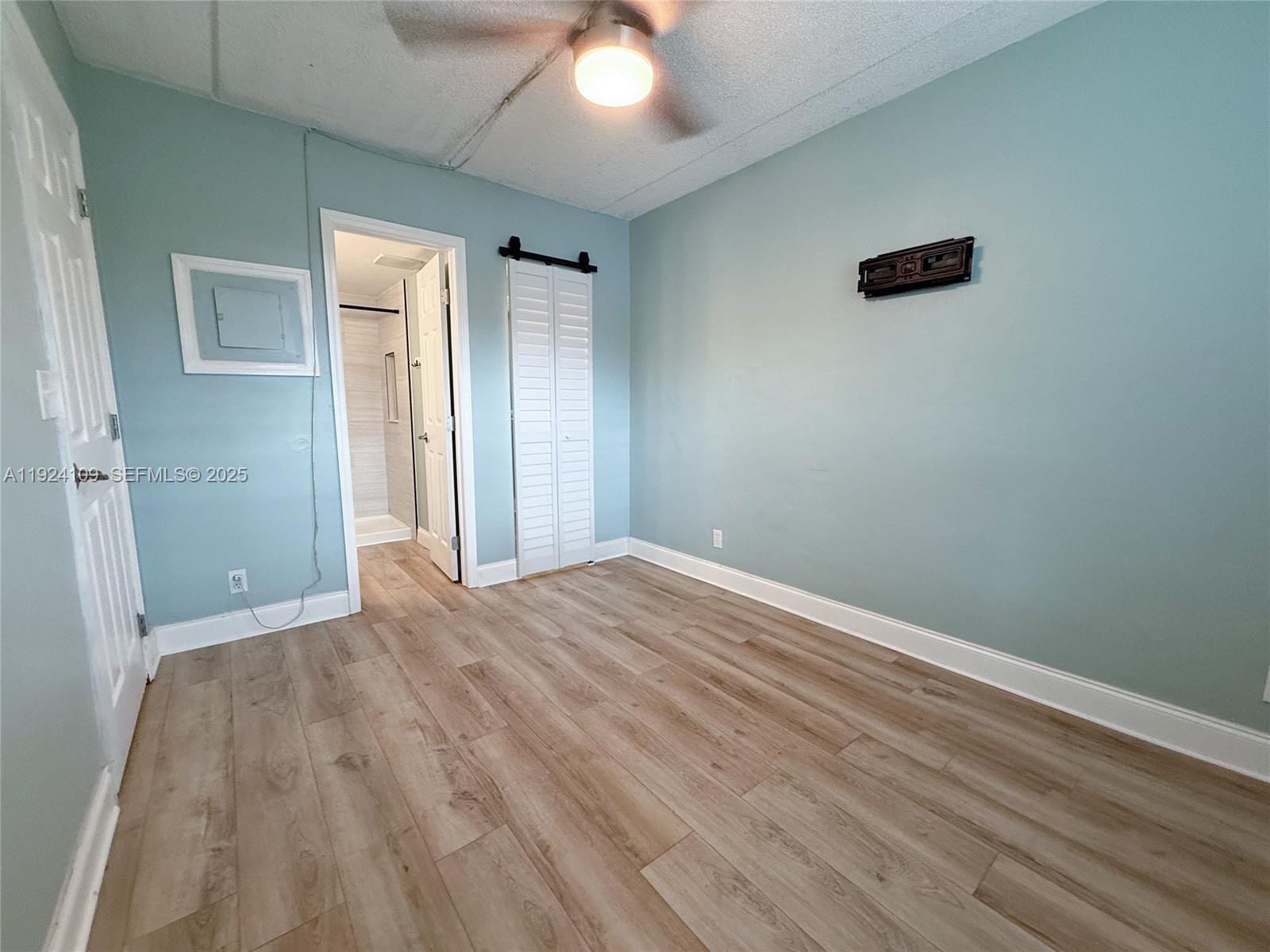 CANAL GROVES CONDO - Residential Lease