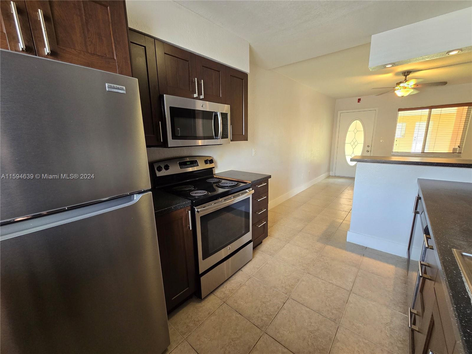 RIVER GRAND II CONDO - Residential Lease